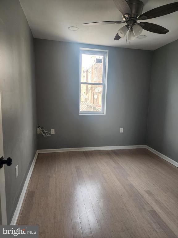 Foto del edificio - 2741 W Allegheny Ave