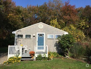 Building Photo - 8 Presque Isle Trail