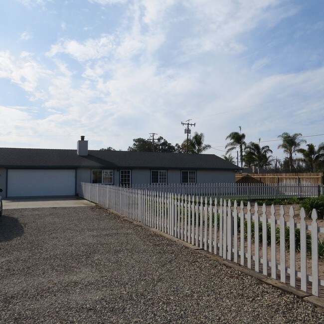 Building Photo - 3 br, 2 bath House - 2431 Callender Road