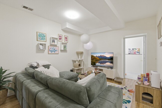 Foto del edificio - 2240 W Palmer St