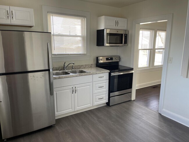 Foto del edificio - 406 Hammond St