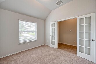 Building Photo - 3410 Golden Amber Ct