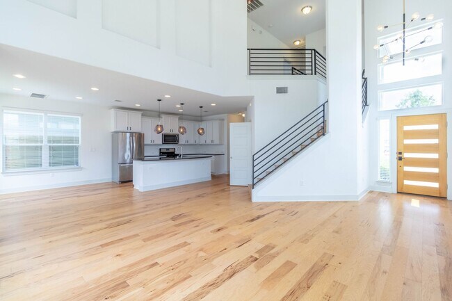 Foto del edificio - Amazing and peaceful 3/2.5 home in Austin!