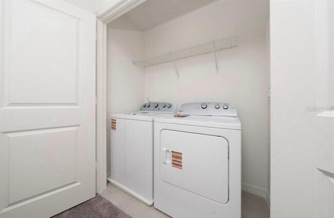 Foto del edificio - 11710 Boldface Dr.