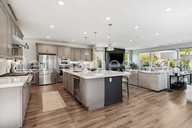 Foto del edificio - 21743 Deer Grass Dr