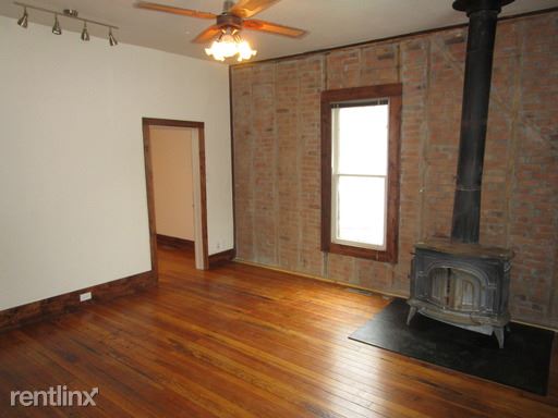Building Photo - 121 N Whitcomb St