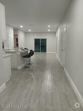 Building Photo - 571 San Filippo Dr SE