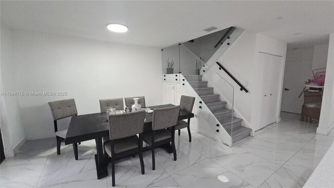 Foto del edificio - 6100 W 26th Ct