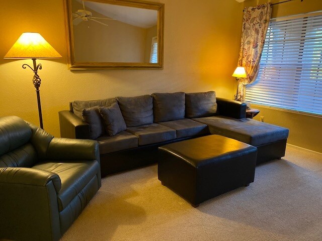 Foto del edificio - 5950 N 78th St