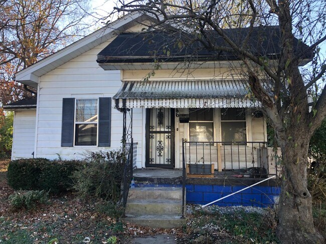 Building Photo - 446 Lindberg Dr