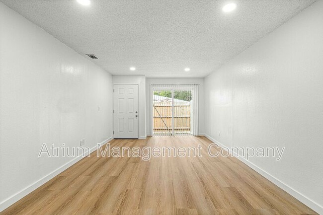 Foto del edificio - 2955 SE 53rd Ct