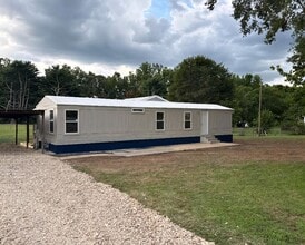 Building Photo - 111 Elizabeth City Dr