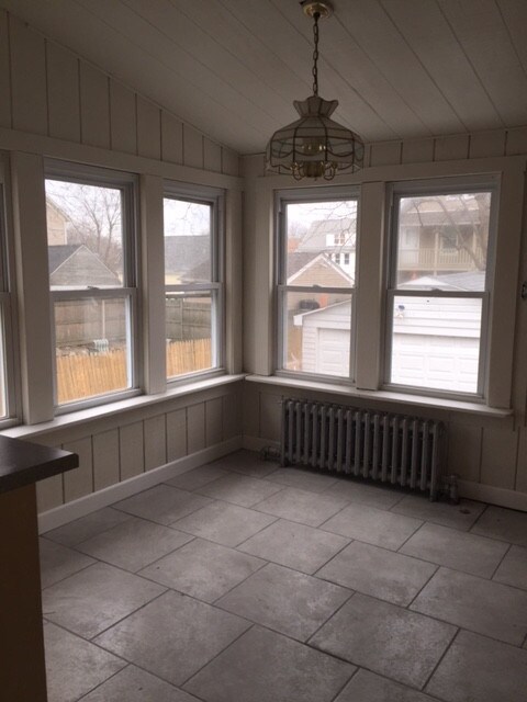 Building Photo - 186 Otis St