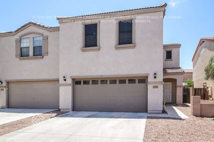 Primary Photo - 7041 W Mercer Ln