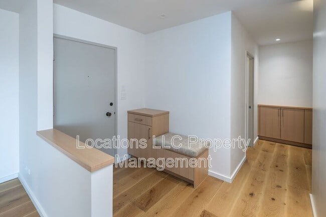 Building Photo - 999 Wilder Ave