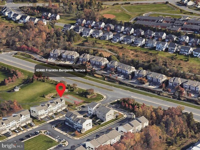 Foto del edificio - 42490 Franklin Benjamin Terrace