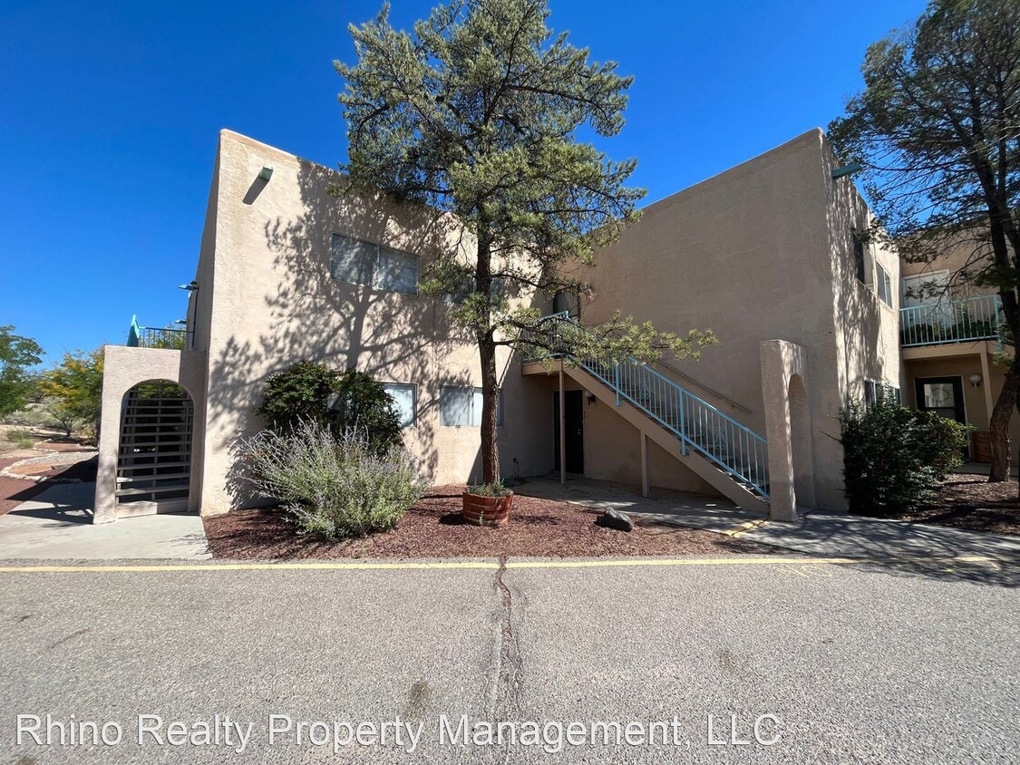 Primary Photo - 2 br, 2 bath House - 4717 Country Club LN ...