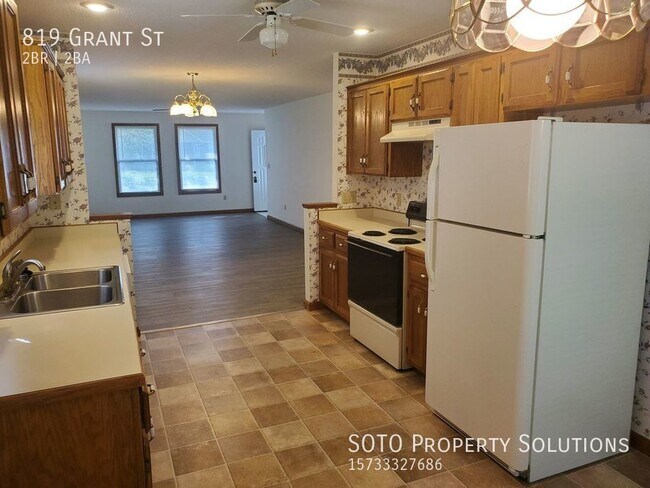 Foto del edificio - 2 BD/ 2 BA Duplex Stonebridge Subdivision ...