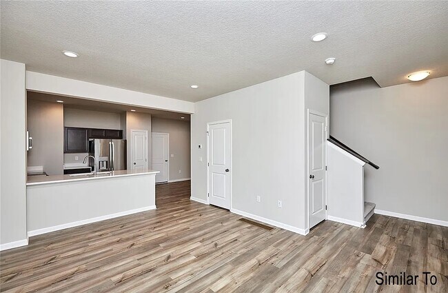 Building Photo - 820 Oakmont Pl