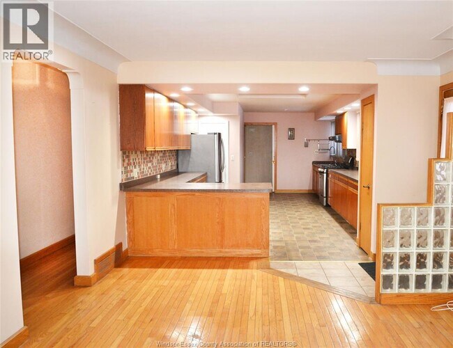 Building Photo - 2627 Westminster Blvd