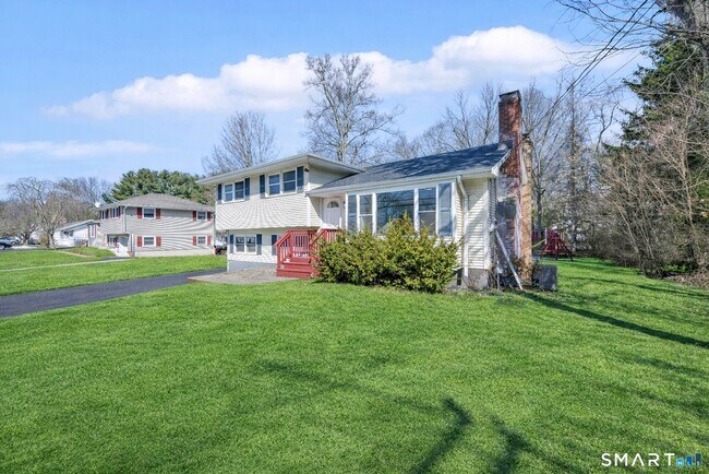 Foto del edificio - 178 Kelly Rd