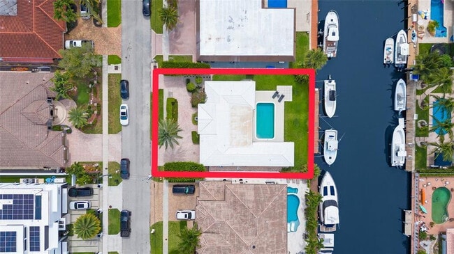 Foto del edificio - 2670 NE 47th St