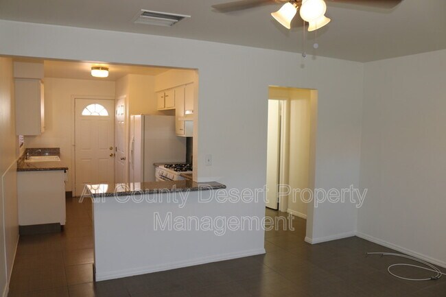 Foto del edificio - 73051 Guadalupe Avenue