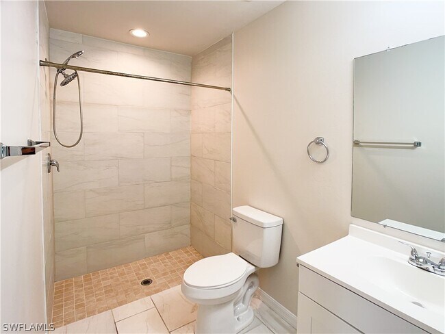 Foto del edificio - 3615 SW 8th Pl