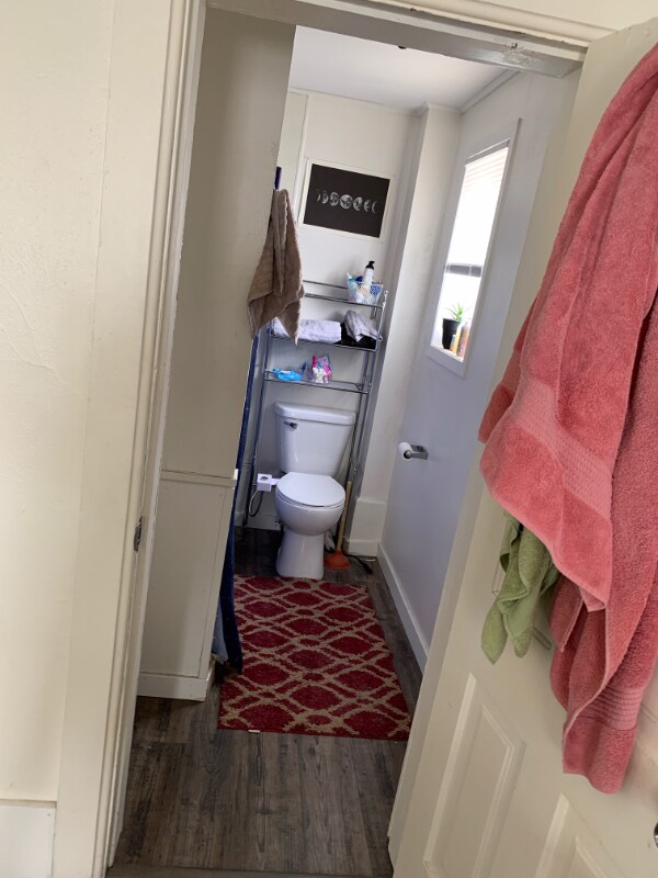 460 E Broadway St Unit 3, Winona, MN 55987 Room for Rent in Winona