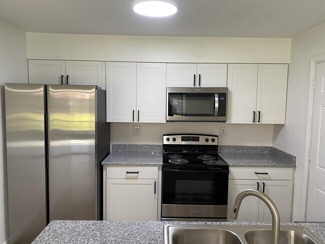 Foto del edificio - 5212 Gateway Ave
