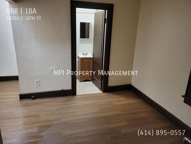 Building Photo - 1832A S 18TH ST-