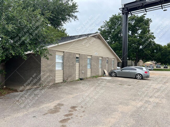 Building Photo - 20105 San Marcos Hwy