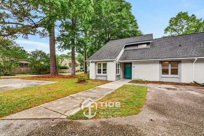 Foto del edificio - Spacious Home in the Heart of Summerville
