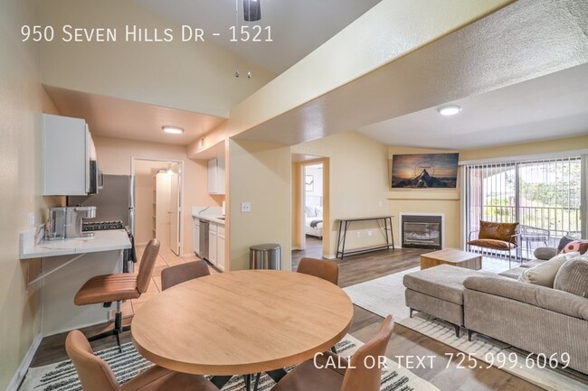 Foto del edificio - 950 Seven Hills Dr