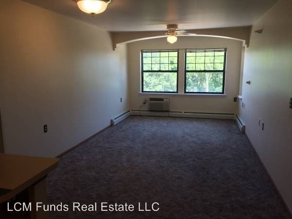 Building Photo - 920 N Hawley Rd