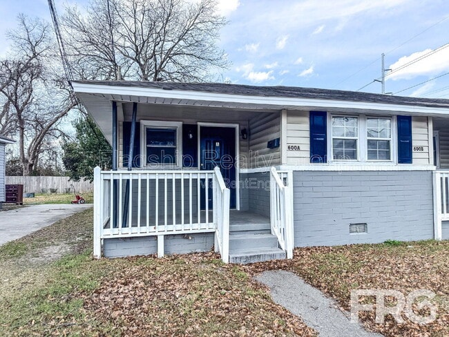 Photo - 600 Howell St Apartment