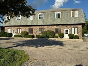 Building Photo - 1725 N Farnsworth Ave