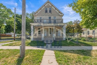 Building Photo - 3401 N 1st St