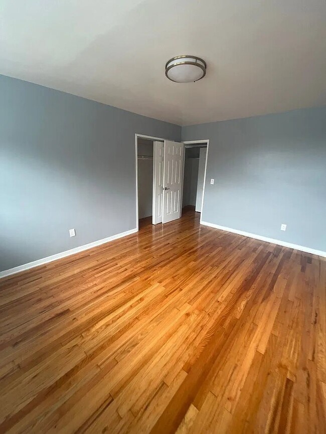 Foto del edificio - 1332 South Ave