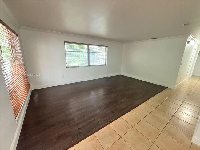 Foto del edificio - 5710 SW 55th St