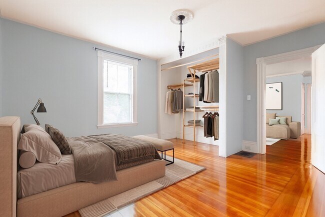 Foto del edificio - 327 Lafayette St