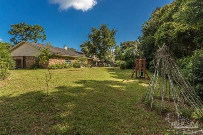 Building Photo - 10941 Oak Valley Dr