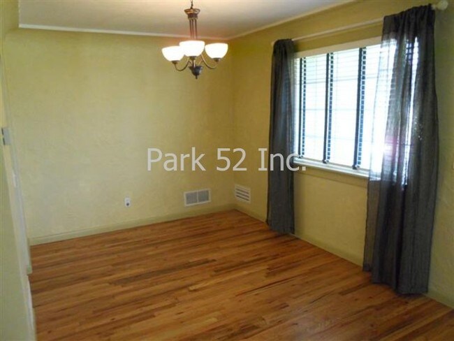 Building Photo - 420 Electron Way
