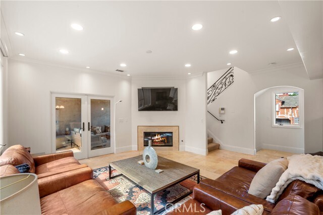 Foto del edificio - 438 Dahlia Ave