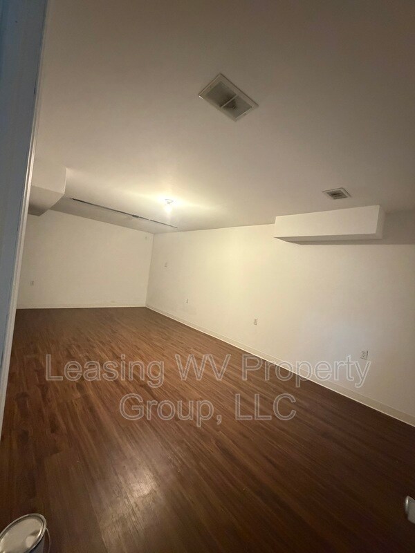 Foto del edificio - 6266R Aracoma Rd