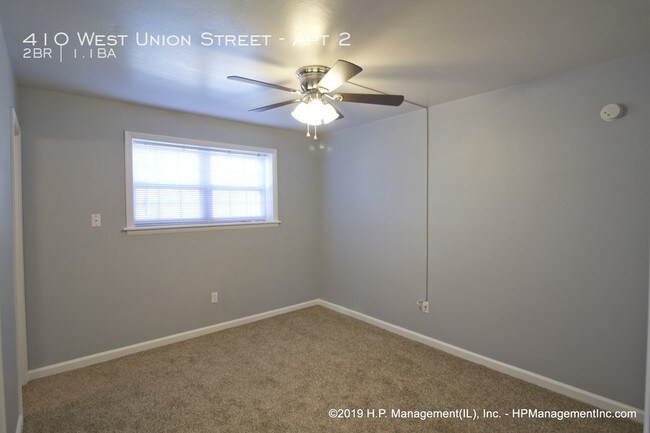 Building Photo - Woodcrest Two Bedroom First Floor