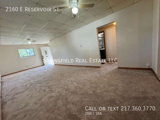 Building Photo - 2160 E Reservoir St