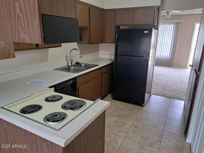 Foto del edificio - 4707 S Stanley Pl
