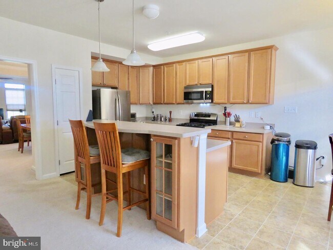 Building Photo - 7550 Stoney Run Dr