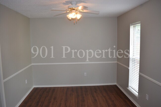 Building Photo - 7133 Markim Dr